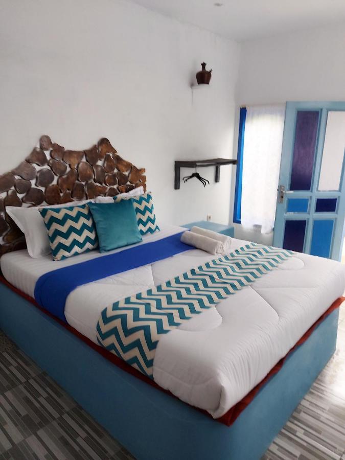 Blue Coral Homestay Karimunjawa Eksteriør billede