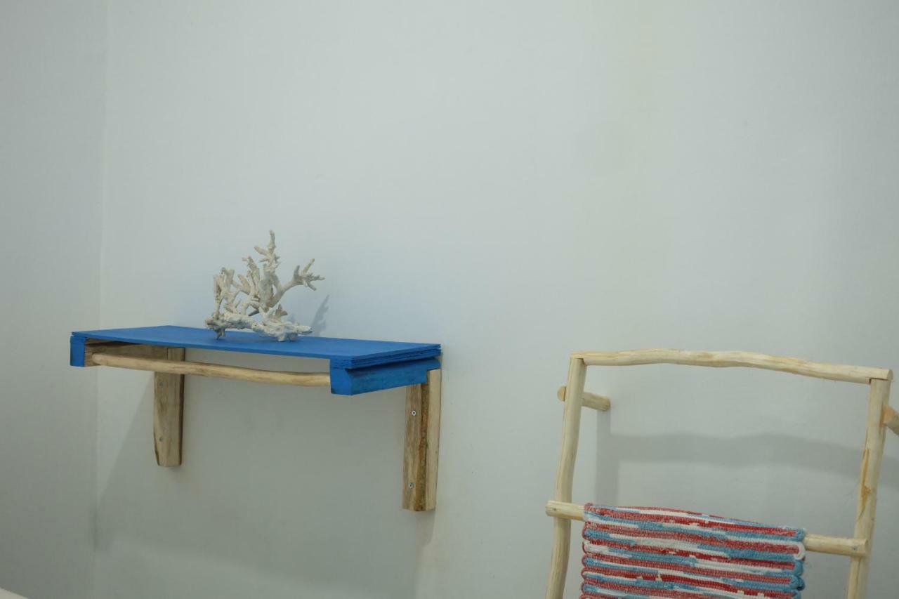 Blue Coral Homestay Karimunjawa Eksteriør billede